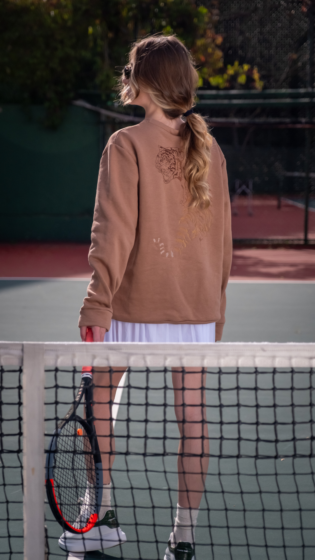 Kahverengi Kaplanlı Sweatshirt