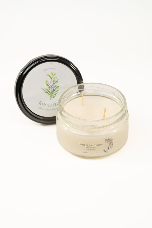 Immortelle Candle Melts into Hand Cream